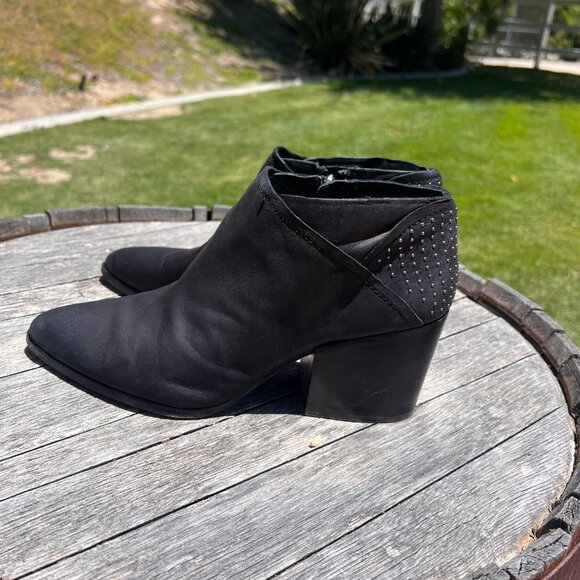 1 State - Black Leather - Small Studded Booties - Y2K - Size 9 / 39 - Picture 5 of 13